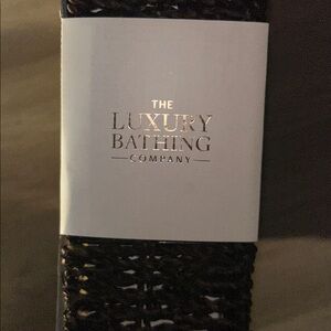 🆕 The Luxury Bathing Company Warm Vanilla Gift Set